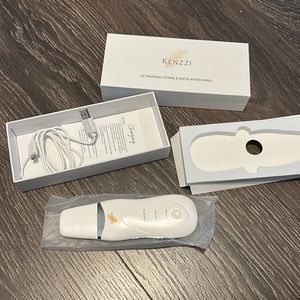 Kenzzi exfoliating wand